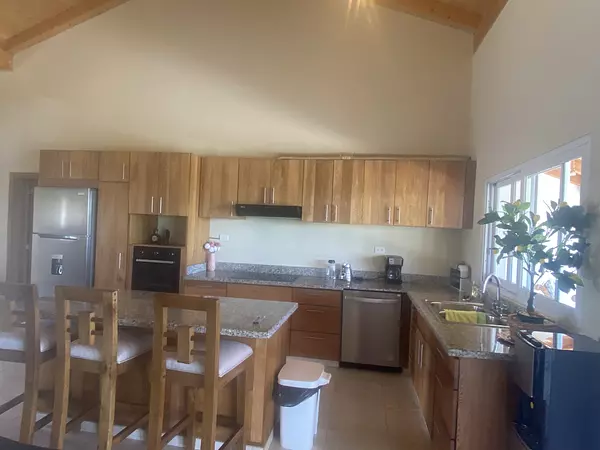 casas vacacionales y villas - villa de renta en el Cupey  3