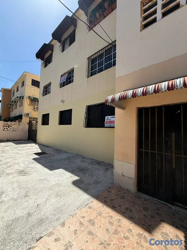 apartamentos - Venta de apartamento 2do piso en bello campo próximo a la charles de Gaulle  10