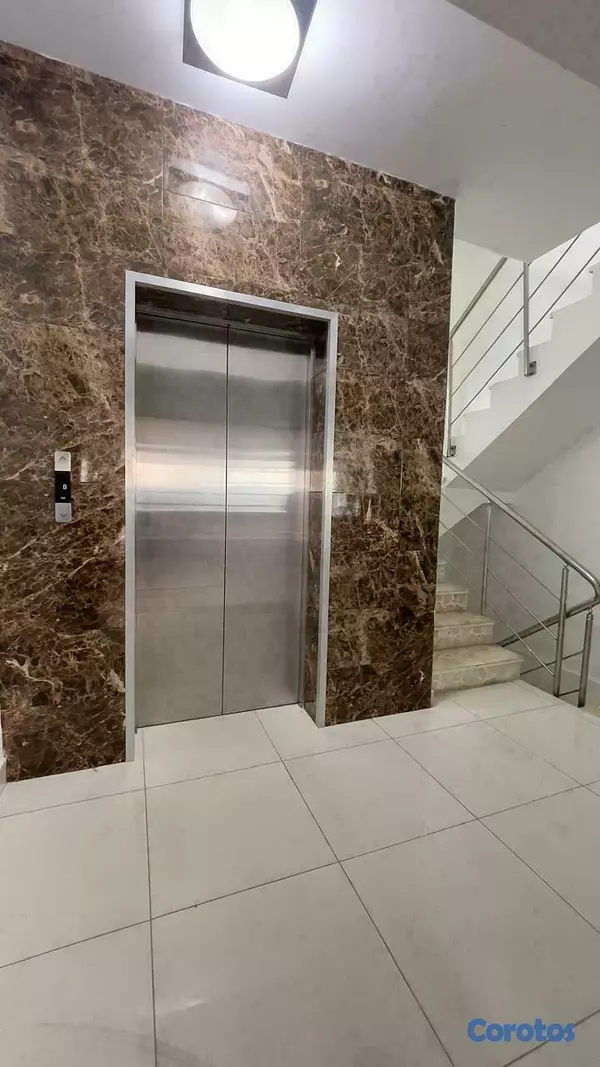 apartamentos - Bella vista ideal para parejas cómodo y seguro, excelente área social 9