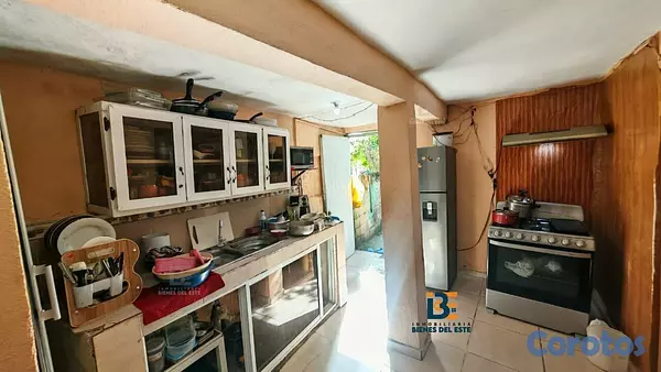 casas - Se Vende casa de cuatro habitaciones en Villa Oril 6