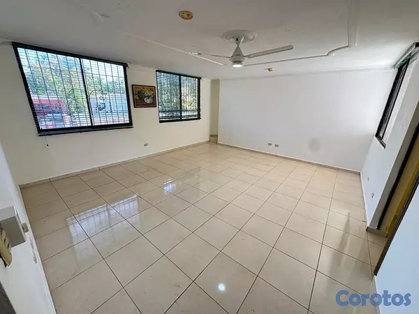 casas - vendo casa en los Ríos de tres niveles 4 habitaciones 5 parqueos jacuzzi  11