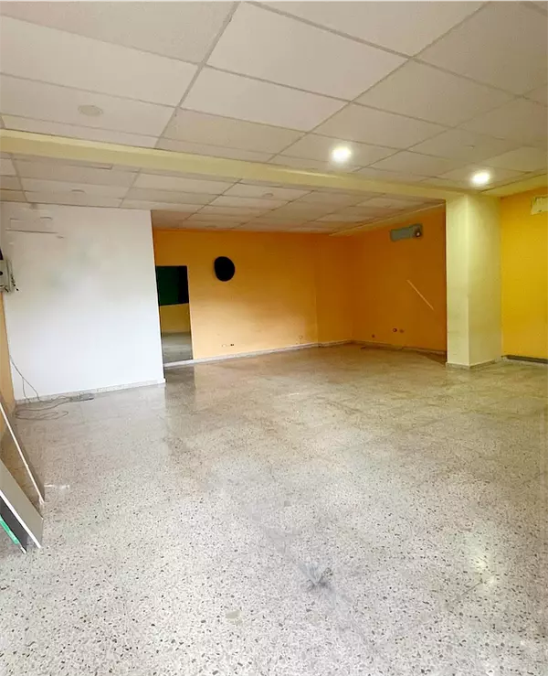 oficinas y locales comerciales - Local comercial en Arroyo hondo  5