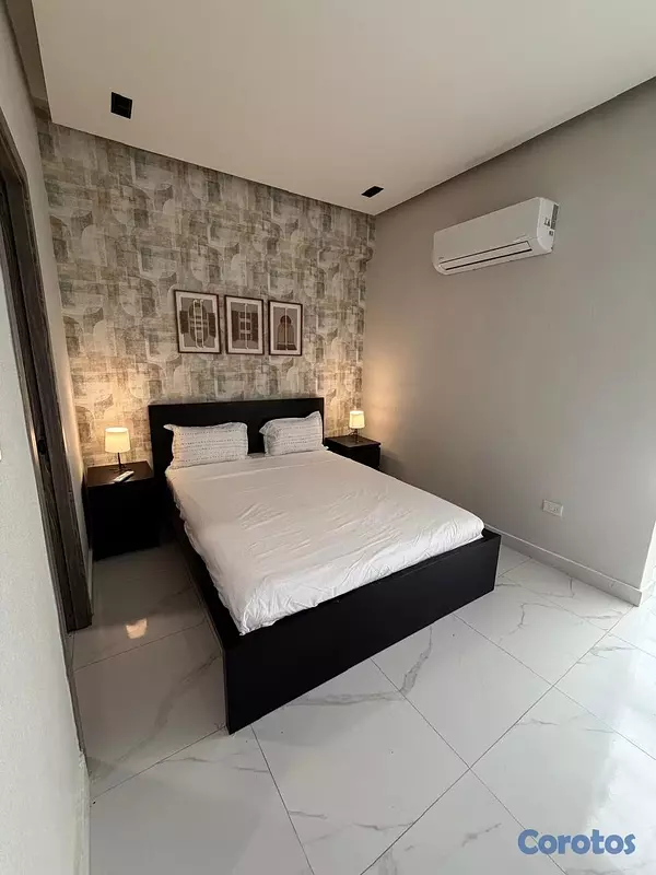 apartamentos - Alquiler de Apartamento Amueblado en Naco 5