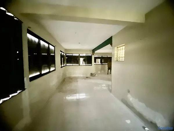oficinas y locales comerciales - se alquila  3