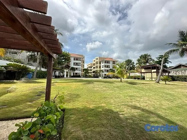 apartamentos - Vendo en Juan Dolio amplio Apartamento en primera línea de playa  3