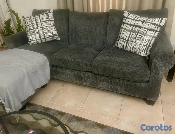 muebles y colchones - Especial de las madres mueble en L para sala, casi nuevo con cojines incluidos  4