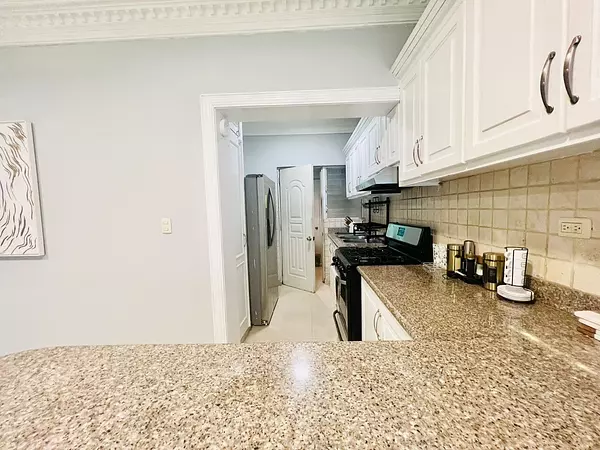 apartamentos - El Millón📍Vendo apto. Con: 149 mtos. 124 de apto. 3H, 2B, 2P/Lineales 1