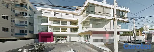 oficinas y locales comerciales - Local Comercial en alquiler en Plaza comercial ubicado en las Praderas 4