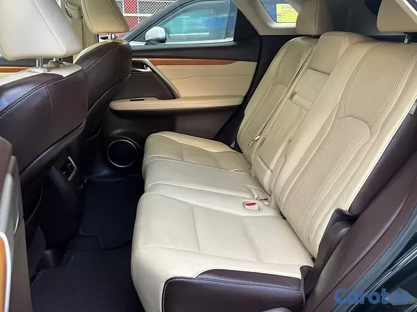 jeepetas y camionetas - se vende Lexu 2016,un  vehículo en condiciones óptimas ! 5