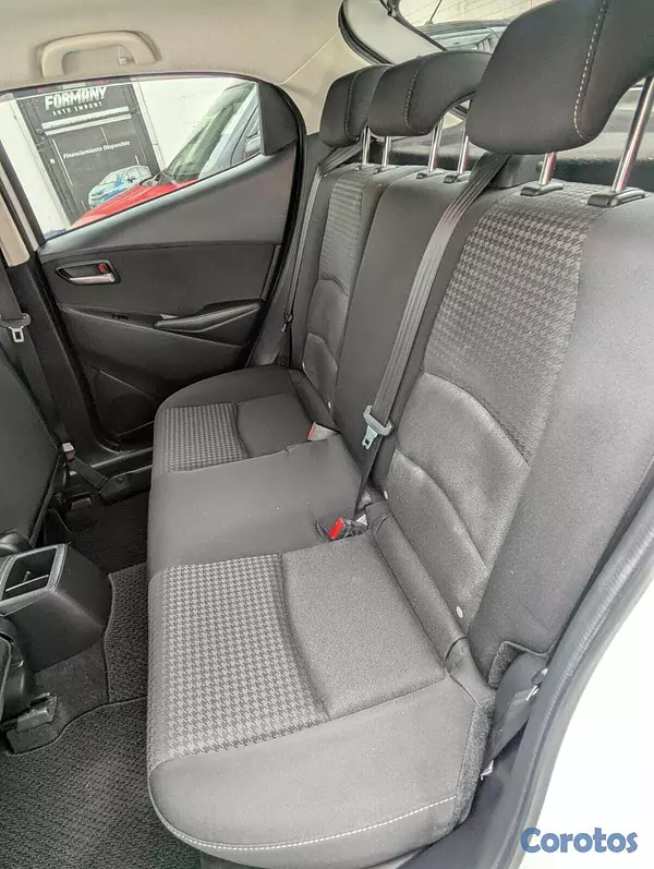 carros - MAZDA DEMIO 2020 4