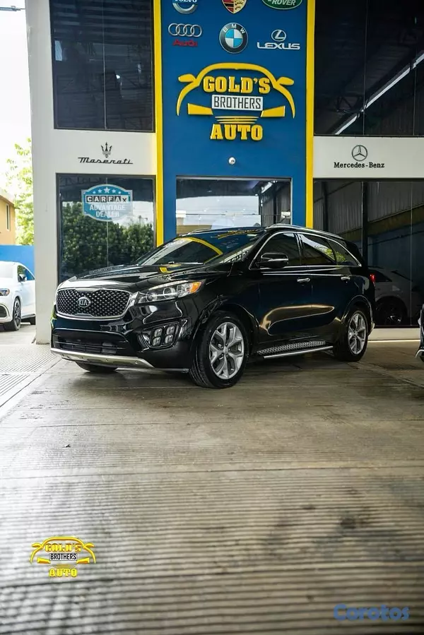 jeepetas y camionetas - Kia Sorento SXL 2016 Clean Carfax 3