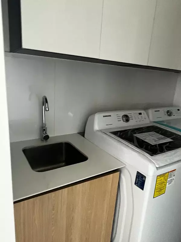 apartamentos - VENDO apartamento en Viejo Arroyo Hondo (con linea blanca y aires acondicionado) 6