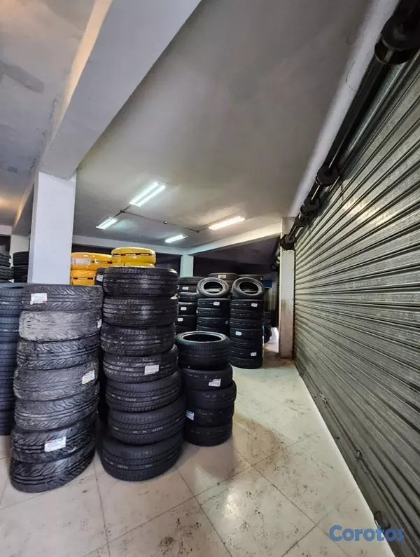 otros inmuebles - Nave Industrial de Alto Nivel en Venta-1,700 m² de 1