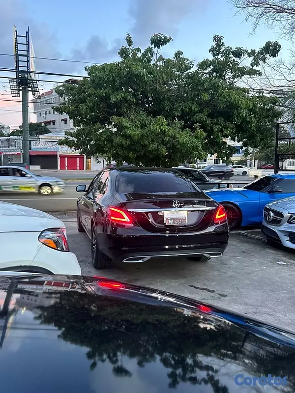 carros - Mercedes Benz C-200 2020 9