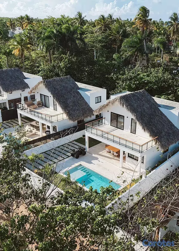 casas vacacionales y villas - Las Terrenas - La Bonita - Villa amueblada de 5 habitaciones con piscina
 1