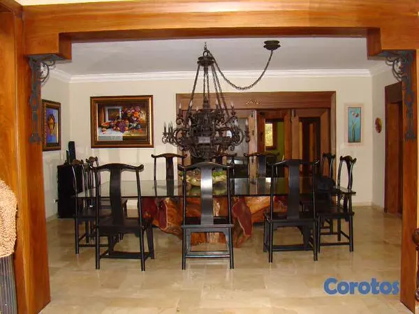 casas vacacionales y villas - Villa en Juan Dolio Recibo Permuta  9