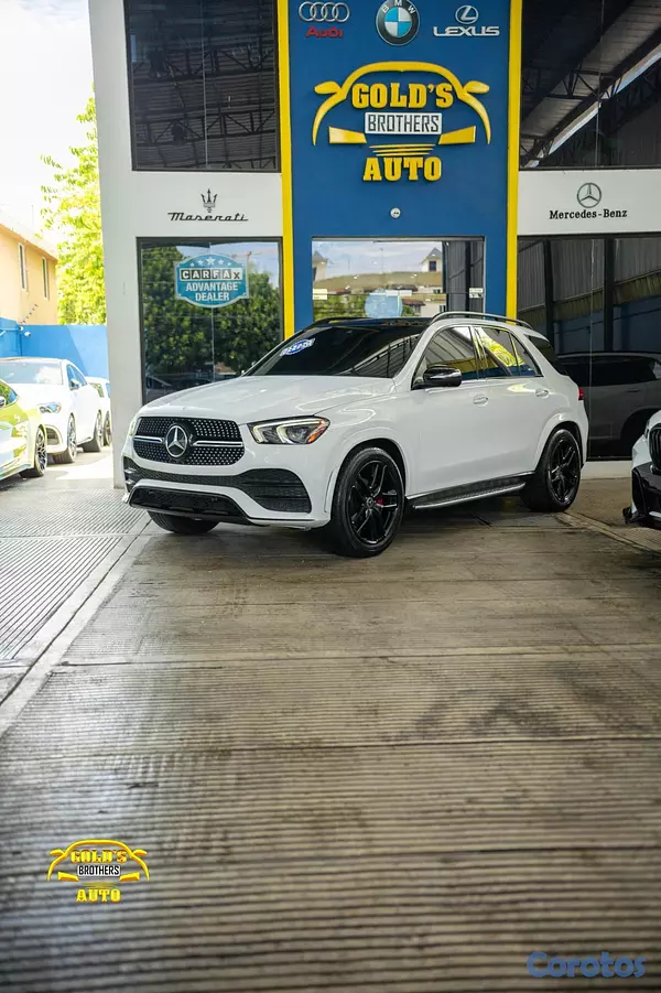 jeepetas y camionetas - Mercedes Benz GLE 350 AMG 2022 Clean Carfax Recien 3