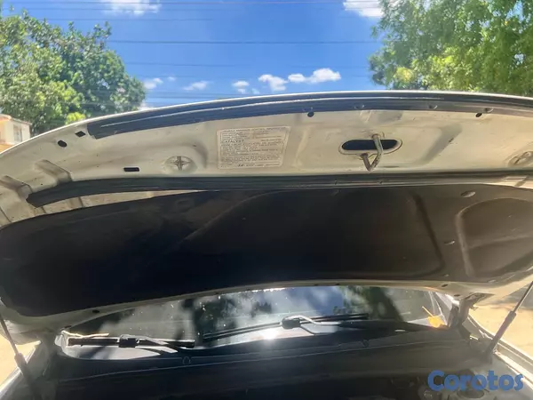 jeepetas y camionetas - Hyundai Santa Fe, muy buenas condiciones y buen precio  10