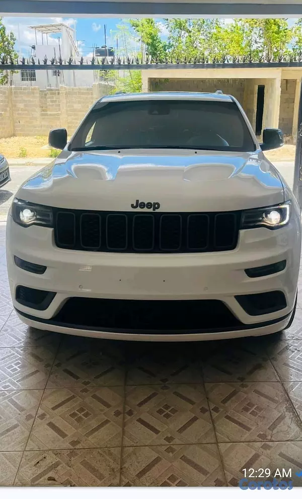 jeepetas y camionetas - Jeep Grand Cherokee 4x4 2020 55,000millas Full techo panorámico 2