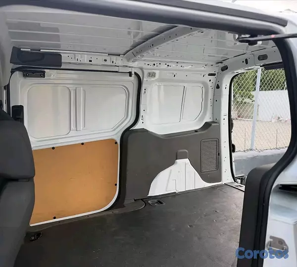 jeepetas y camionetas - FORD TRANSIT CONNECT XL 2021  Recién Importada 8