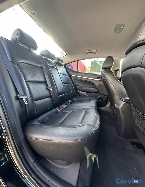 carros - Hyundai Elantra Limited 2020 7
