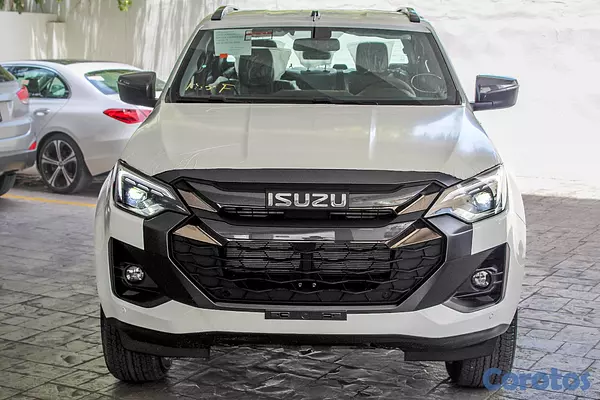jeepetas y camionetas - Isuzu DMAX 2027 7