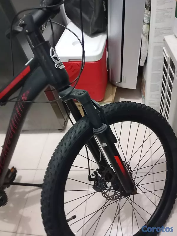 bicicletas y accesorios - Bicicleta casi nueva, para montar y transportarse. 4