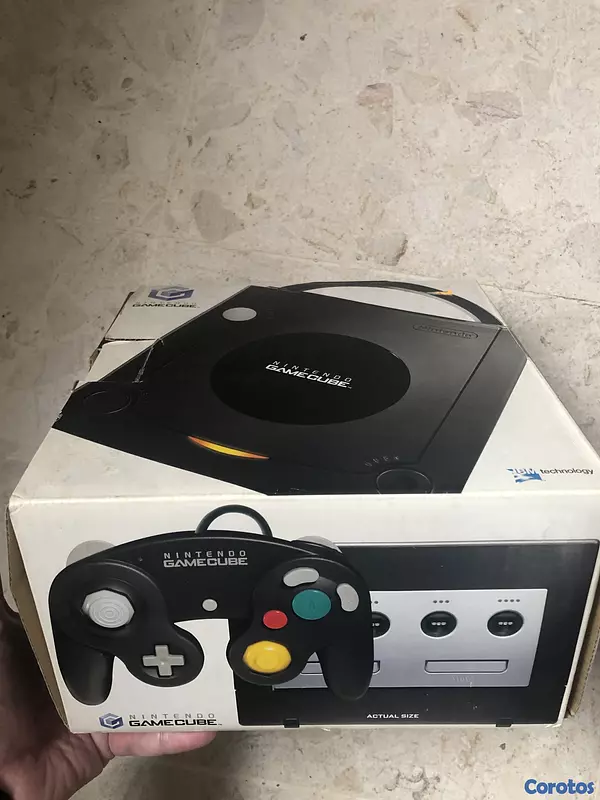 consolas y videojuegos - Nintendo GameCube en su caja con todos sus accesorios 2