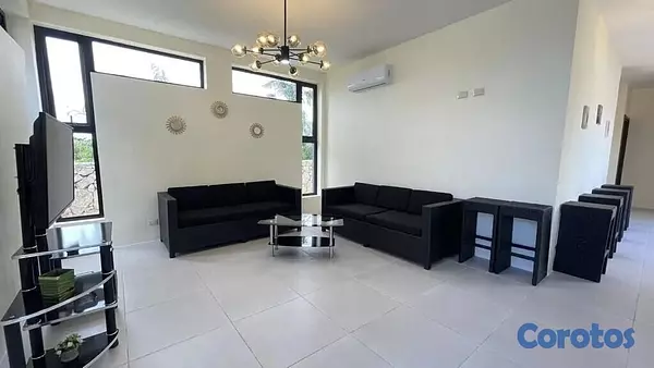 casas vacacionales y villas - VILLA EN EL EJECUTIVO BAVARO 4