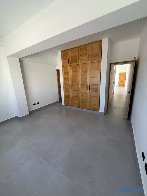 apartamentos - APARTAMENTO EN VENTA / ALQUILER – TORRE NUEVA EN LA CASTELLANA
 5