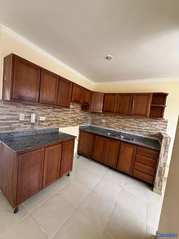 apartamentos - venta de apartamento 4to piso 90mts con 2 parqueos autopista de san isidro  5