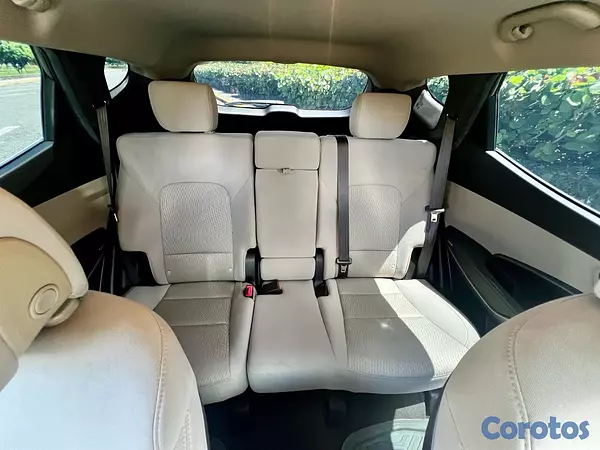jeepetas y camionetas - Hyundai Santa Fe 2018 7
