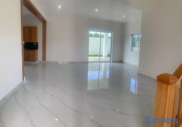casas vacacionales y villas - 🏡 Casa con Piscina  – En Residencial Privado 3