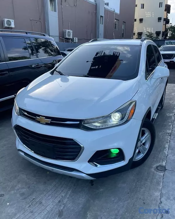 jeepetas y camionetas - CHEVROLET TRAX LT 2019 5