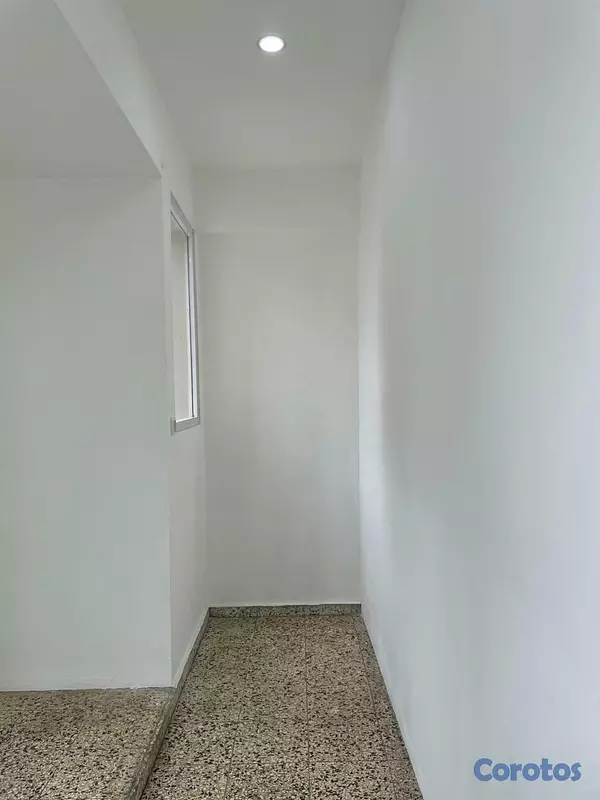 apartamentos - Local Comercial en Alquiler – Av. 27 de Febrero #3 6
