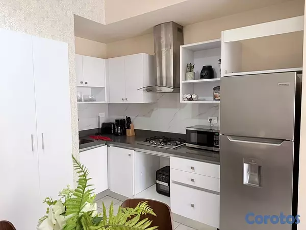 apartamentos - vendo amueblado bella vista sur una habitación 1.5 baños parqueo balcón ara soci 4