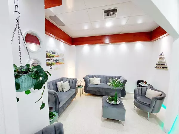 oficinas y locales comerciales - Local en el Renacimiento  3