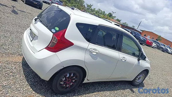 carros - NISSAN NOTE 4