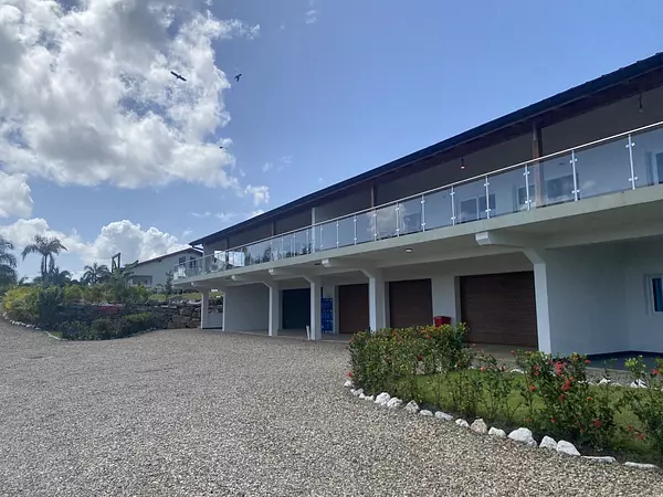 casas vacacionales y villas - villa de renta en el Cupey  6