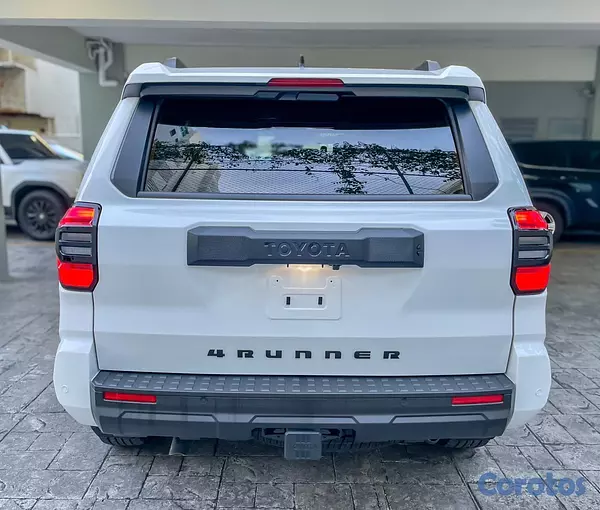 jeepetas y camionetas - Toyota 4 Runner 5