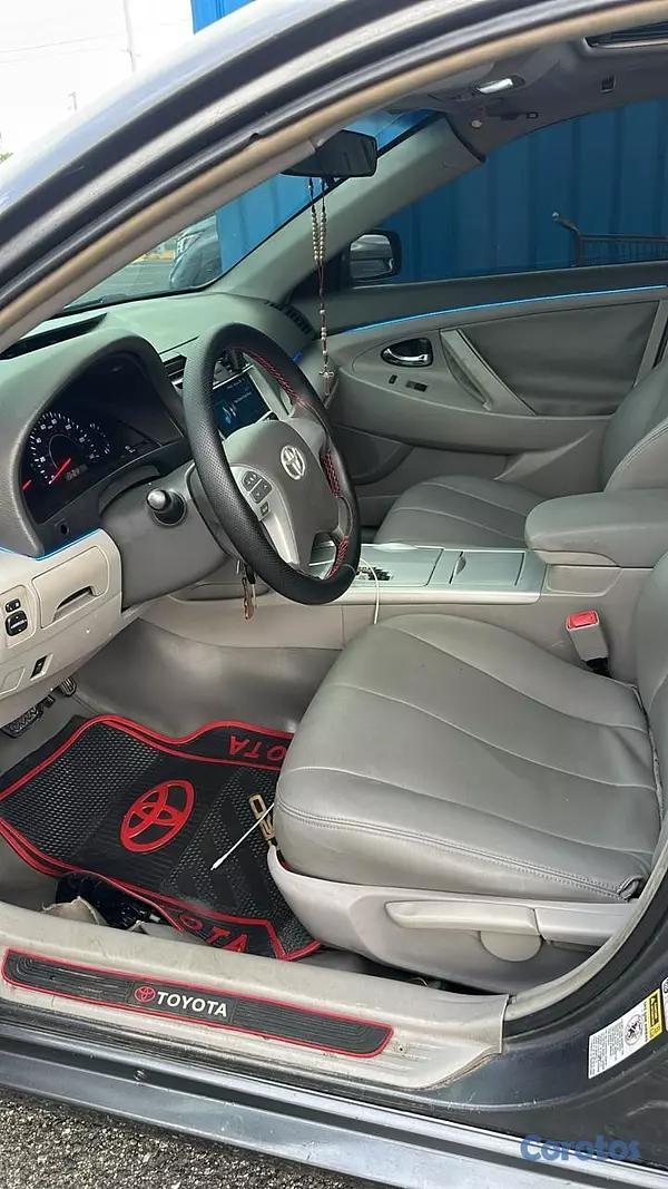 carros - Toyota Camry le 2010 1