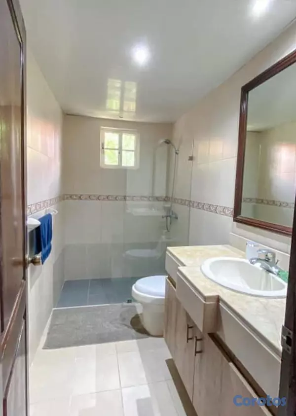 apartamentos - Casa amueblada con piscina en Cocotal, techo doble 10