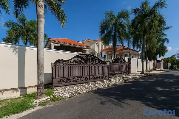 casas -  🔵 Casa 2 niveles con Piscina en Arroyo Hondo Viej 8