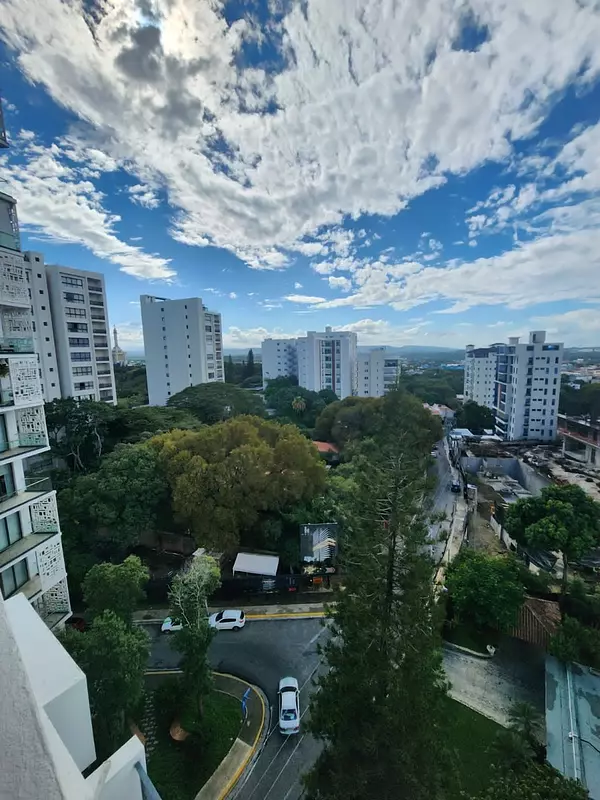 penthouses - Lujoso Penthouse de 418 Mts2 en Cerros de Gurabo 4
