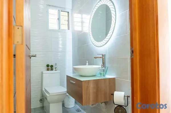 casas - Casa Amplia en Venta con Ubicación segura, las Dia 2
