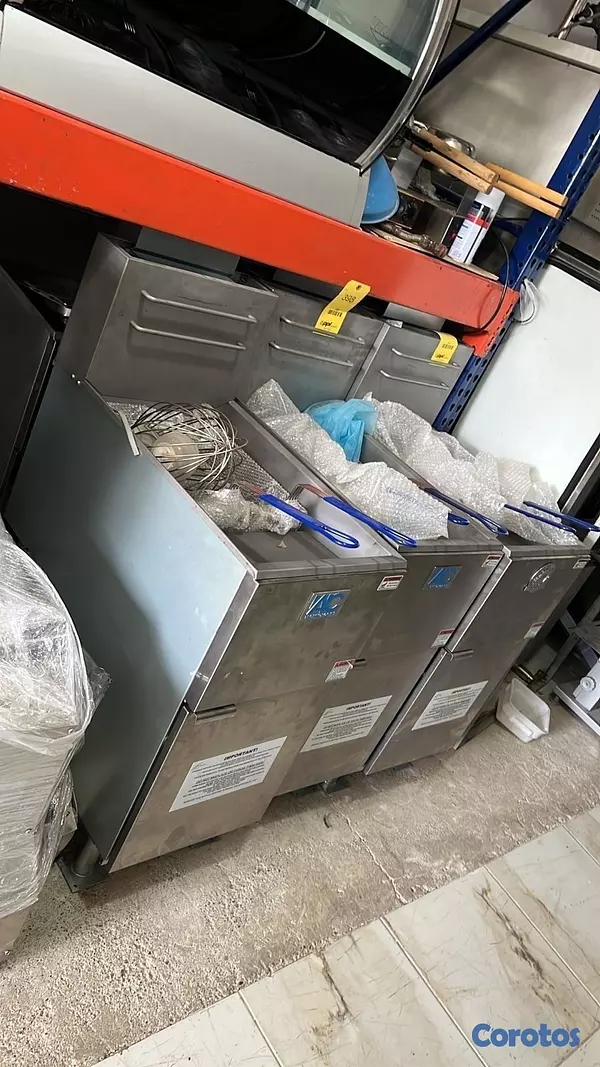 construccion e industrial - Freidoras Americanas de 2 canastos 40L (Nuevas)  2
