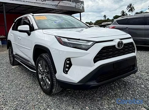 jeepetas y camionetas - Toyota RAV4 XLE Premium 2023 2