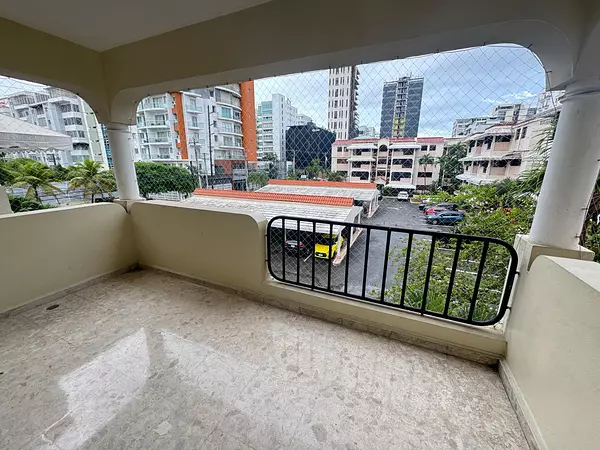 apartamentos - Alquilo apartamento clásico en Piantini 5