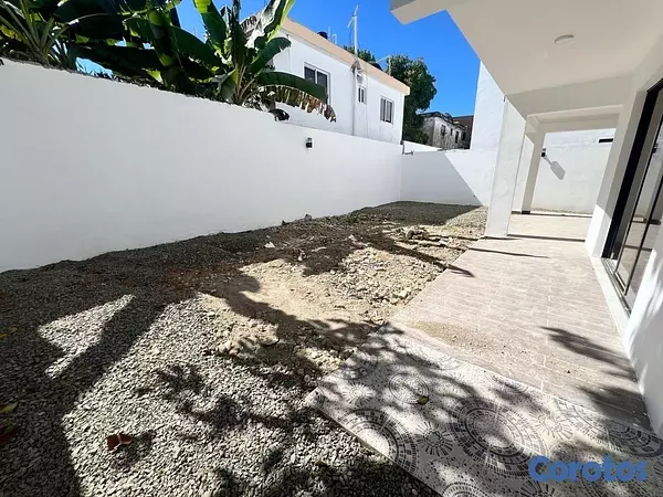 casas - venta de casa de lujo  en la autopista de san isidro Santo Domingo este  5