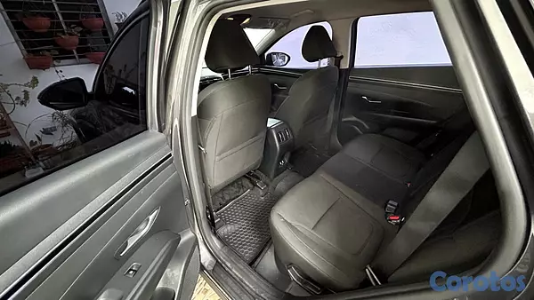 jeepetas y camionetas - Vendo de oportunidad Hyundai Tucson 2023 Semi-full 4